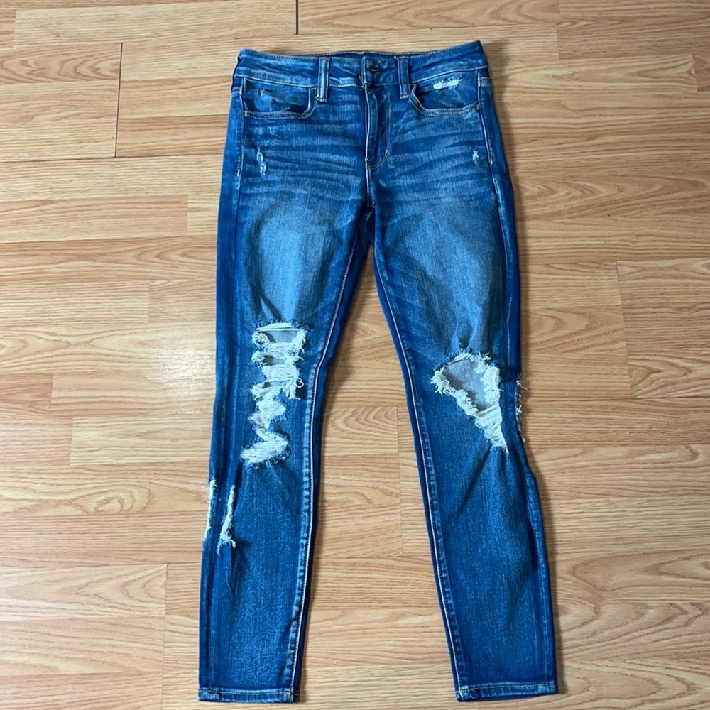 American Eagle Rip Jeans Next Level Stretch Size 6